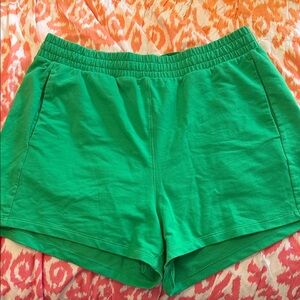 Women’s Casual Elastic-Waist Green Shorts